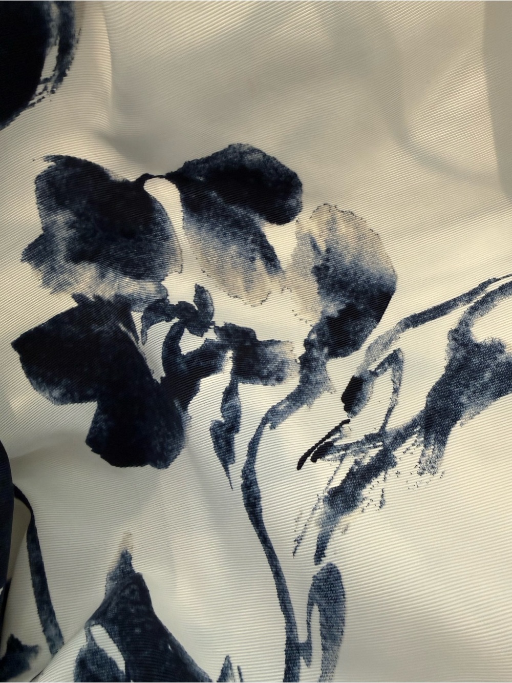 Lauren Ralph Lauren Navy and White Floral Floor Length Gown - Picture 7 of 9